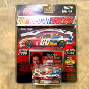 Vintage Darrell Waltrip NASCAR Limited Edition Racing Champion 66 Die-cast